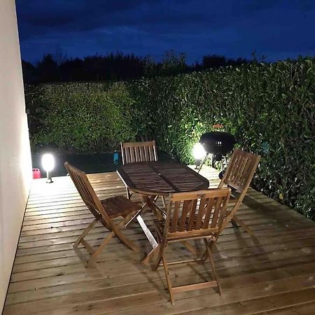 Maisonnette Avec Terrasse Argences Esterno foto