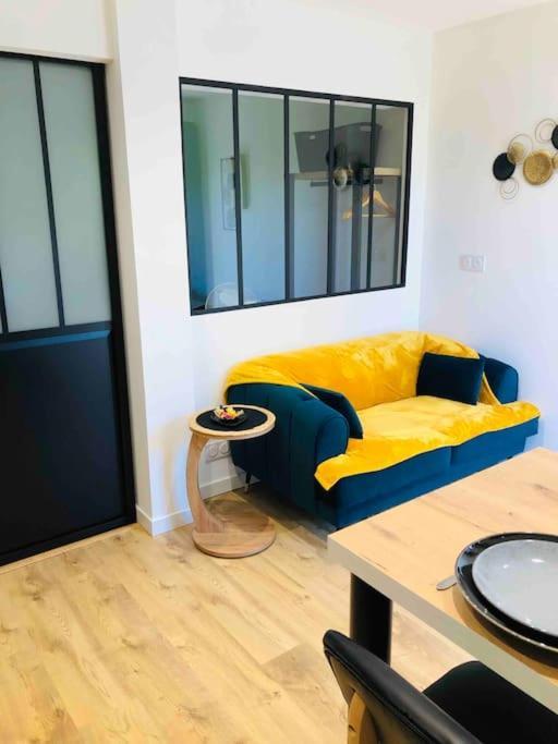Maisonnette Avec Terrasse Argences Esterno foto